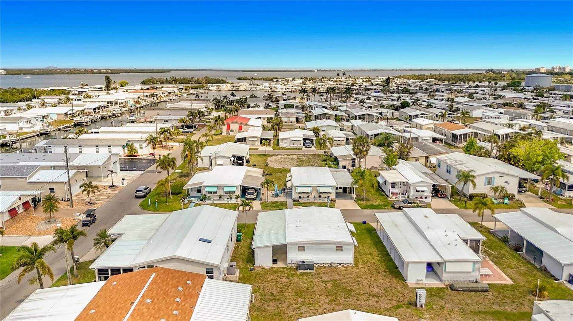 80 Del Rio Drive Palmetto FL 34221