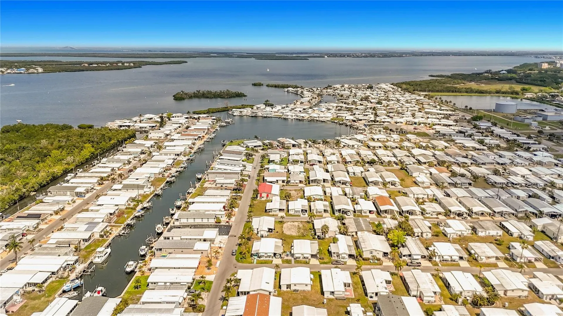 80 Del Rio Drive Palmetto FL 34221