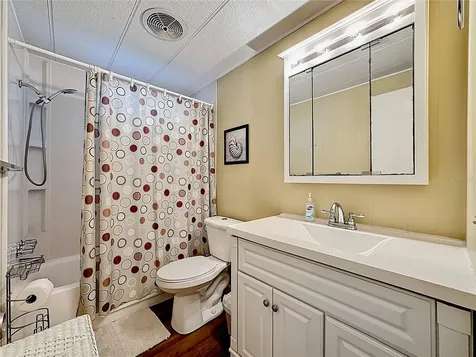 80 Del Rio Drive Palmetto FL 34221