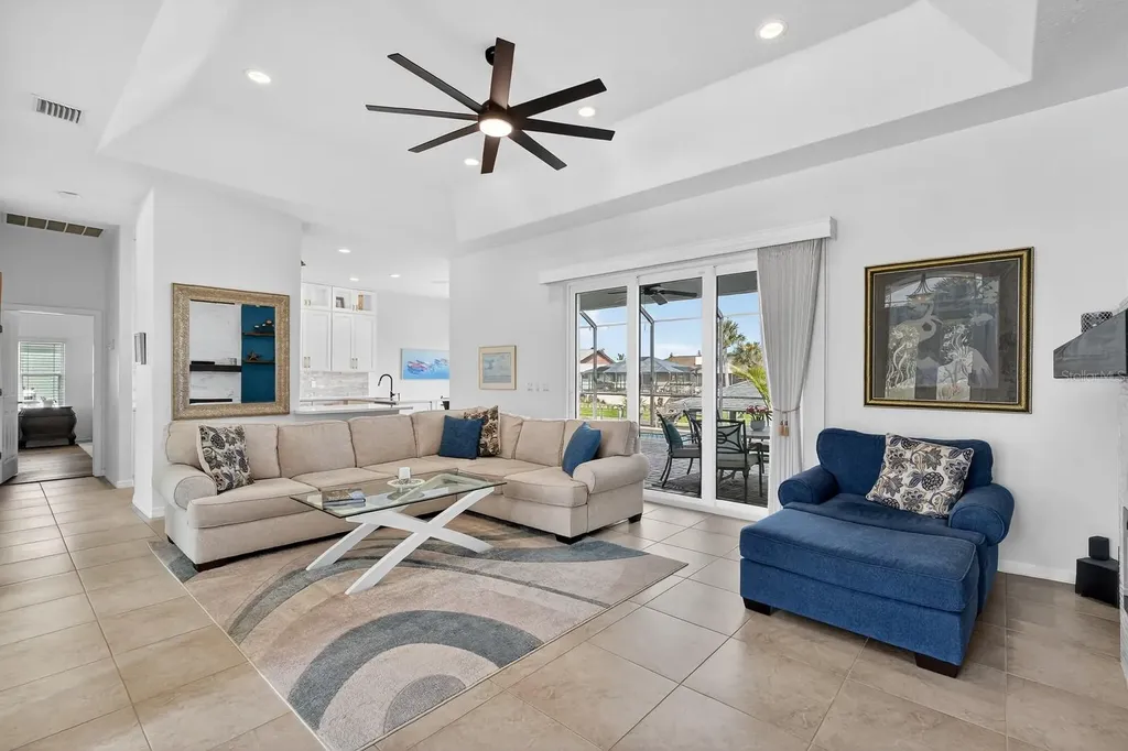 11 Cottonton Court Palm Coast FL 32137