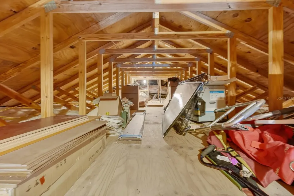 11 Cottonton Court Palm Coast FL 32137