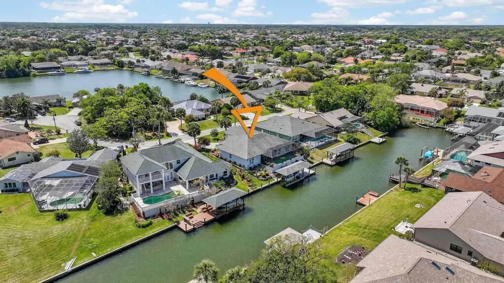 11 Cottonton Court Palm Coast FL 32137