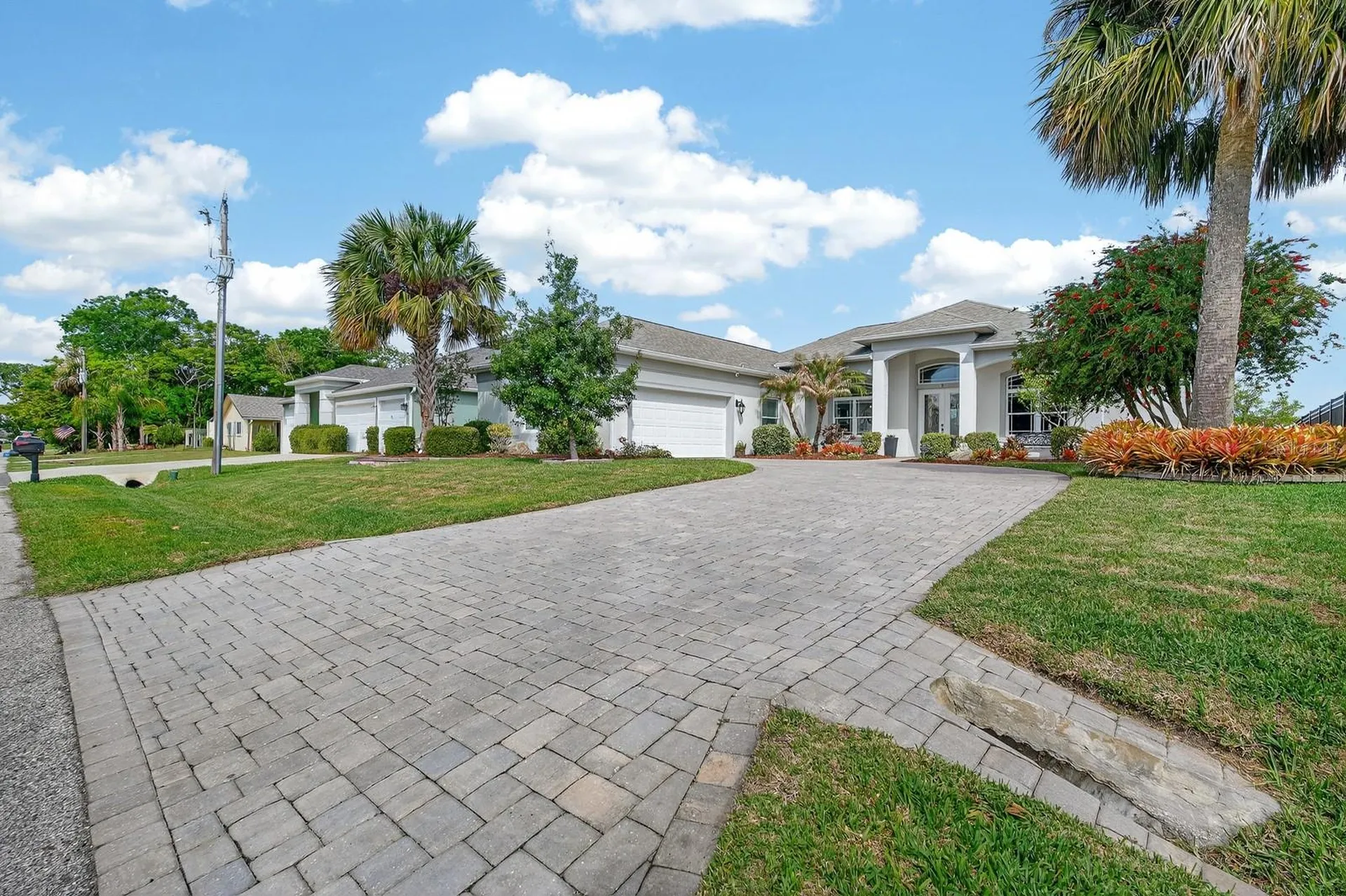 11 Cottonton Court Palm Coast FL 32137