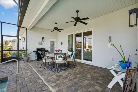 11 Cottonton Court Palm Coast FL 32137
