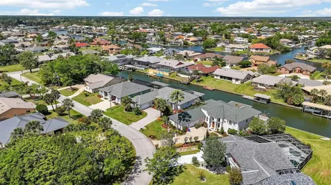 11 Cottonton Court Palm Coast FL 32137