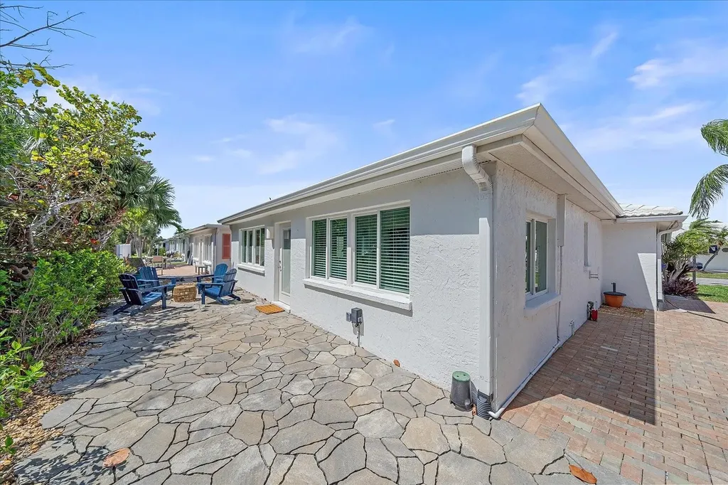 914 Spanish Drive S Longboat Key FL 34228
