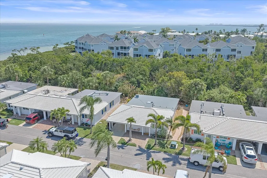 914 Spanish Drive S Longboat Key FL 34228