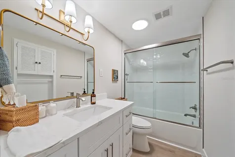 914 Spanish Drive S Longboat Key FL 34228
