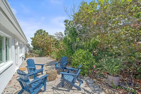 914 Spanish Drive S Longboat Key FL 34228