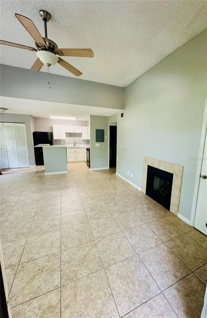 385 Woodside Drive Altamonte Springs FL 32701