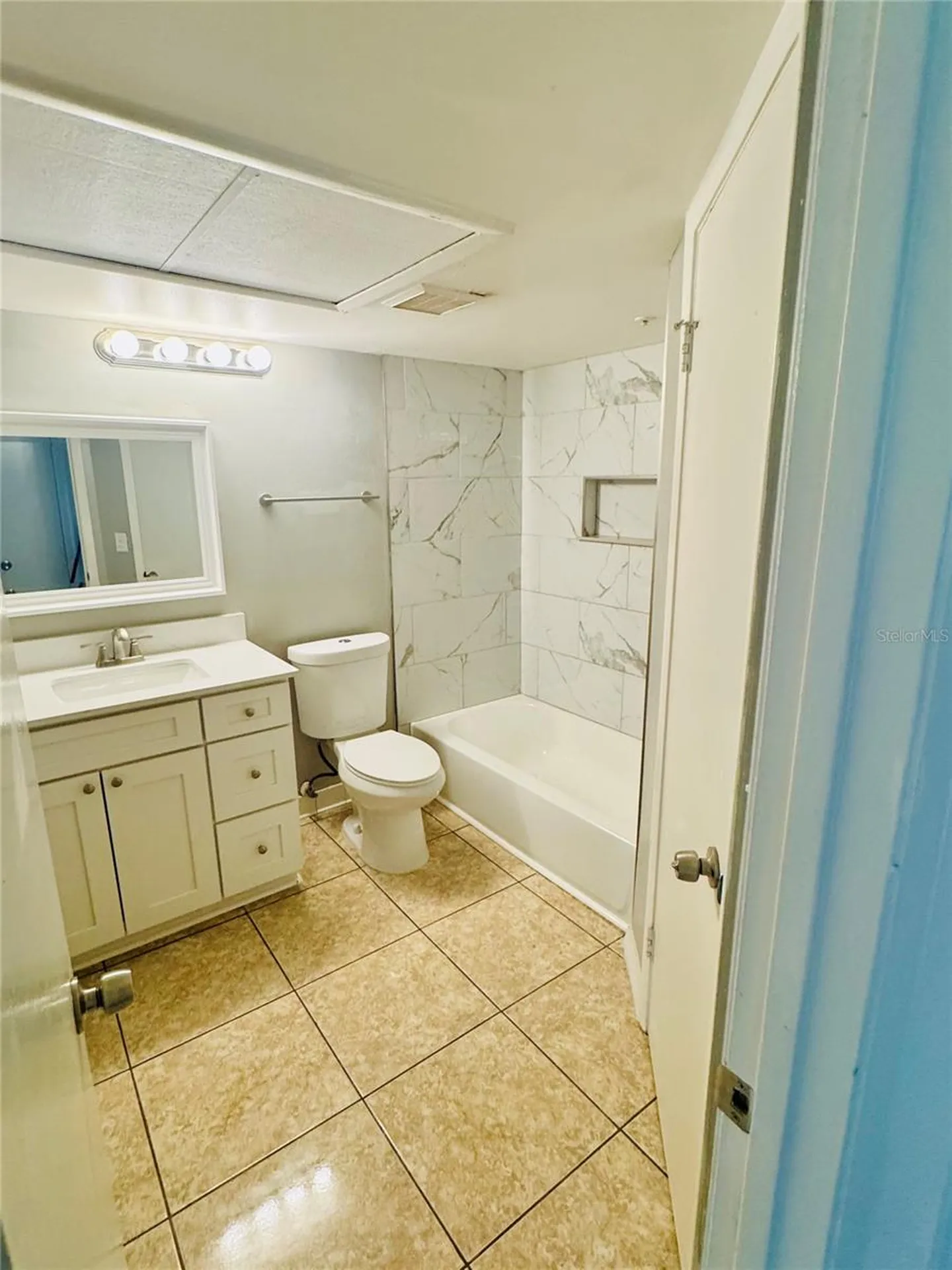 385 Woodside Drive Altamonte Springs FL 32701