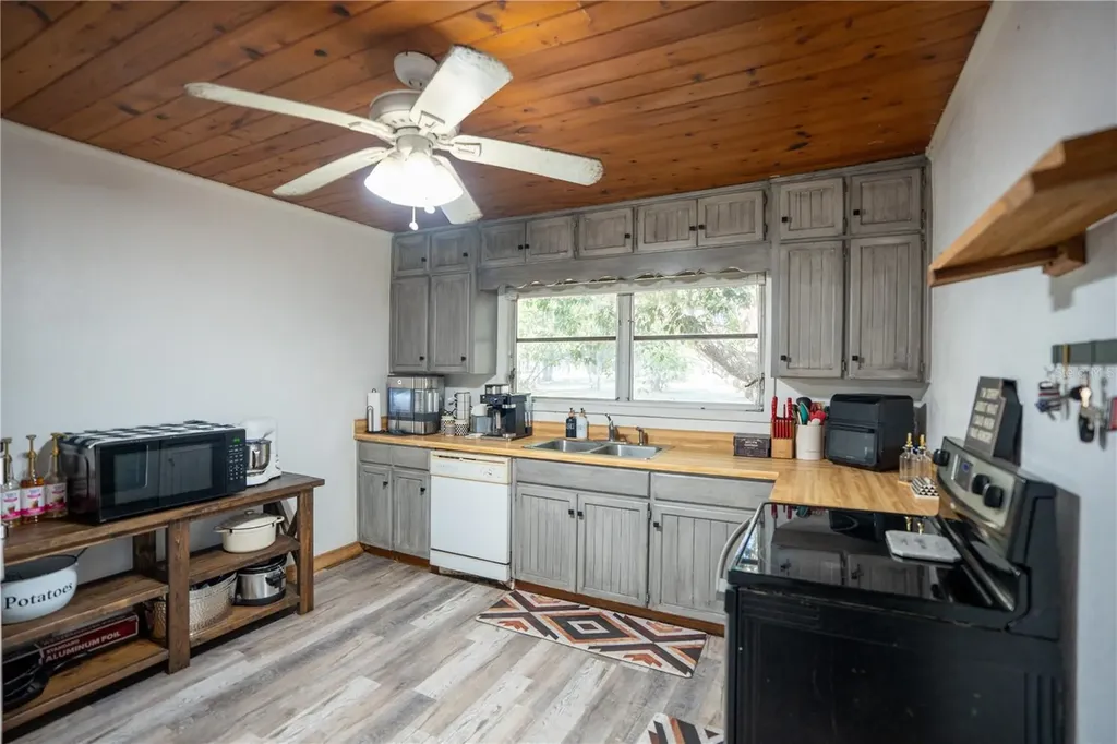 3520 Cribbs Drive Mulberry FL 33860