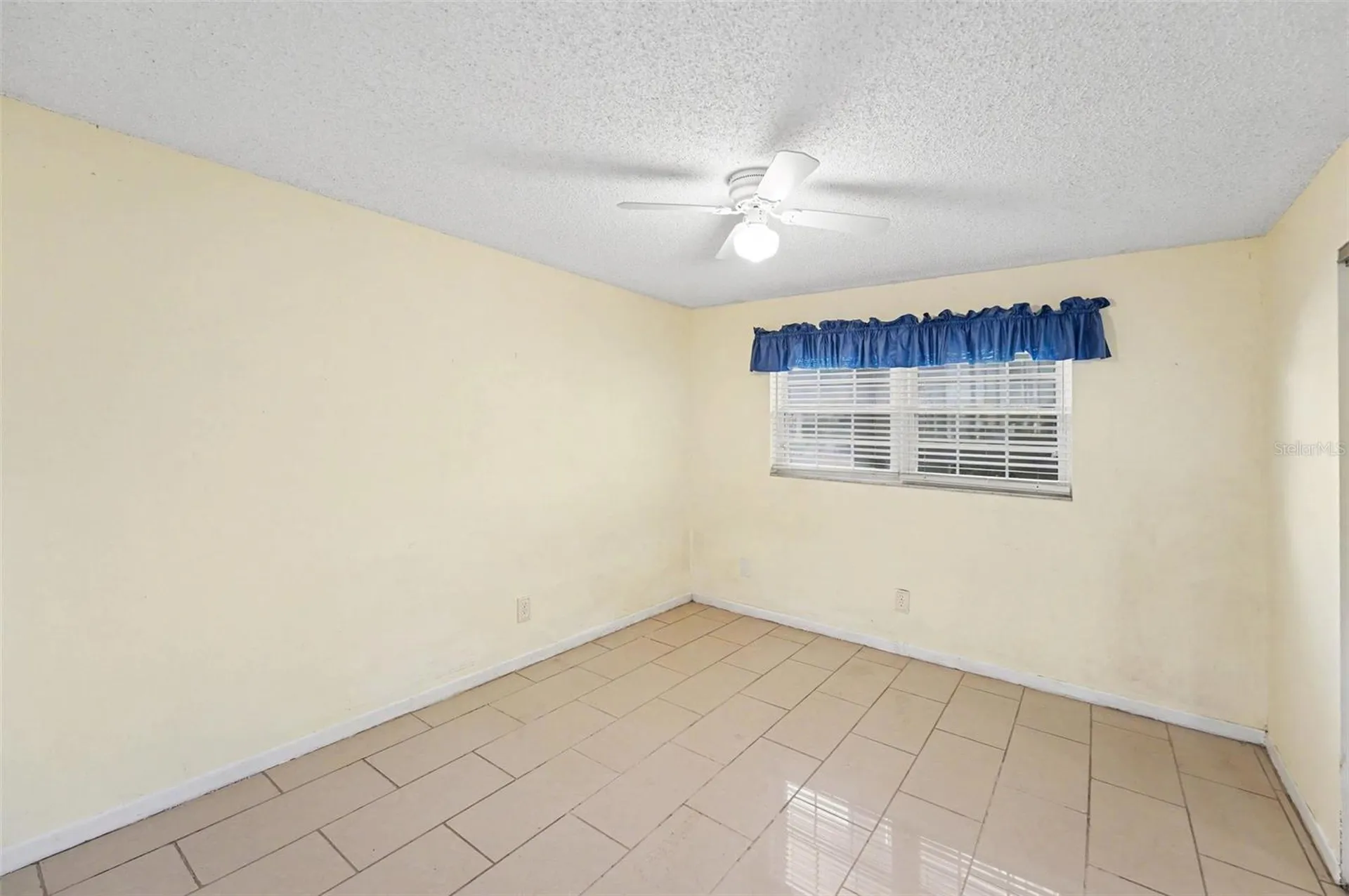 3850 13th Avenue N St Petersburg FL 33713