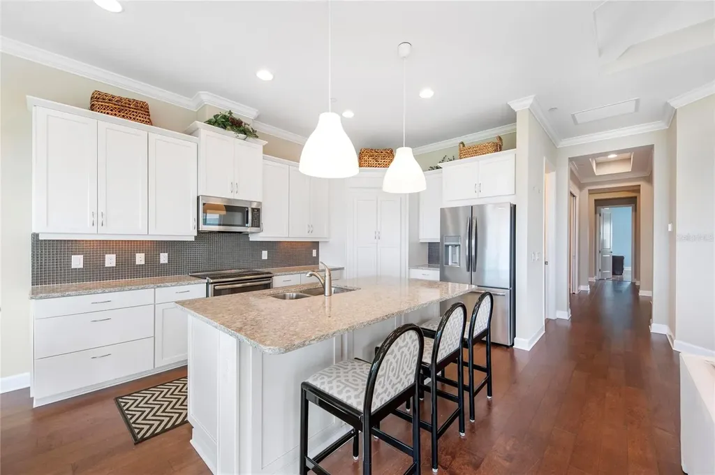 342 Castaway Cay Drive Bradenton FL 34209