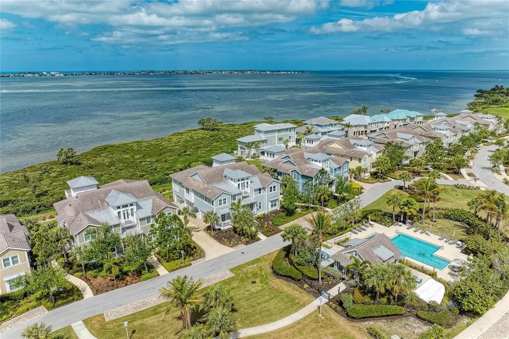 342 Castaway Cay Drive Bradenton FL 34209
