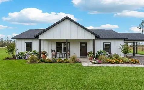 9465 169TH Road Live Oak FL 32060