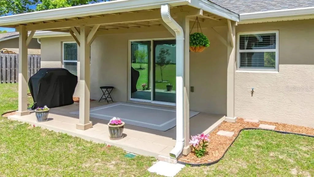 20156 SW 83rd Place Dunnellon FL 34431