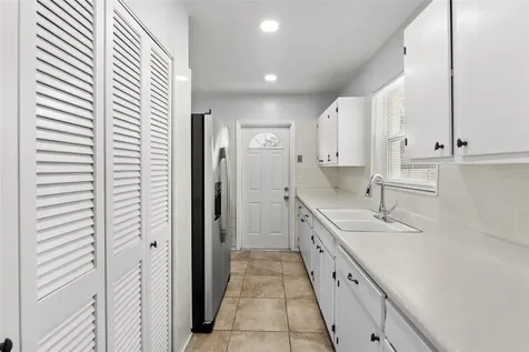 6314 Holiday Drive Spring Hill FL 34606