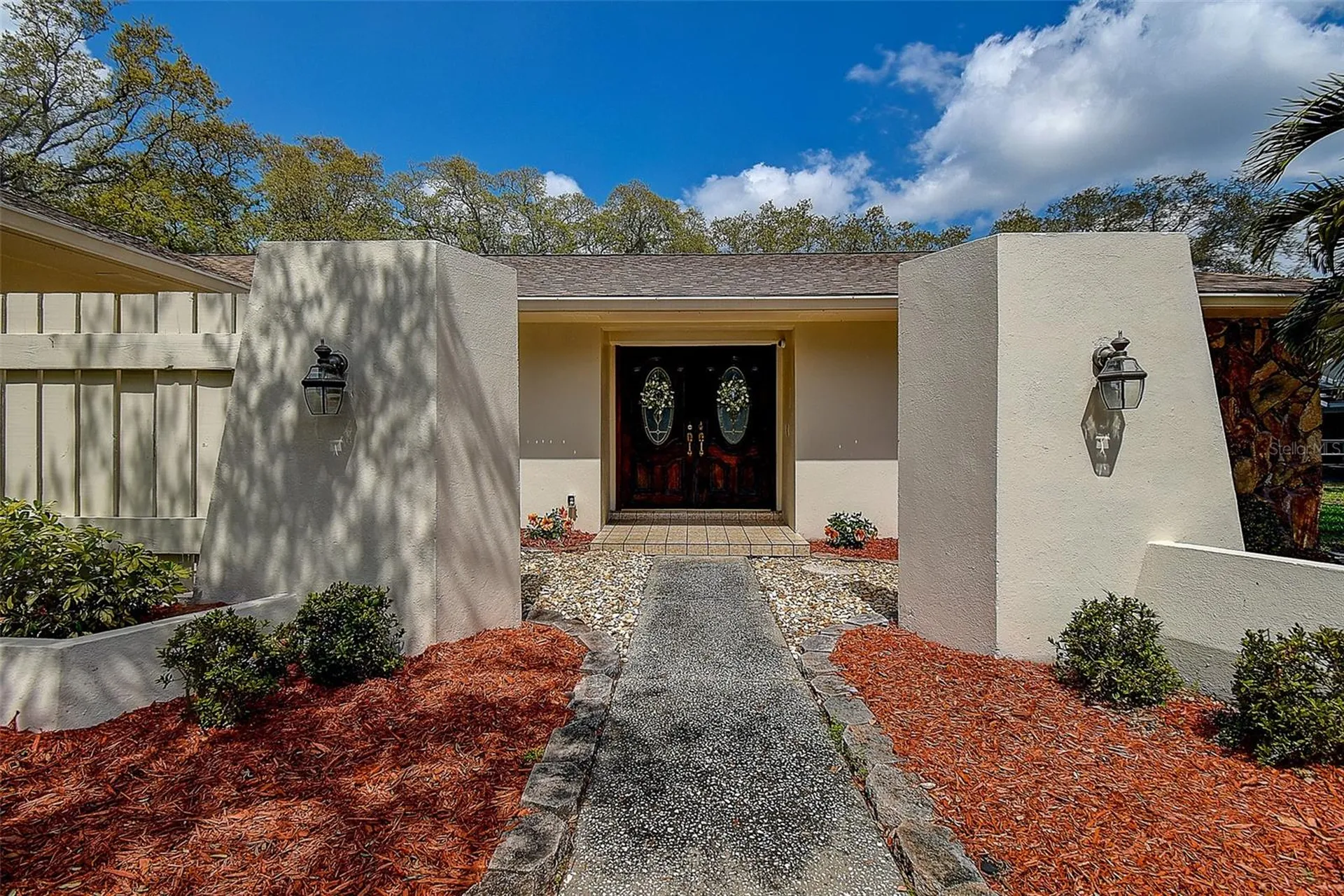 2840 Pheasant Run Clearwater FL 33759