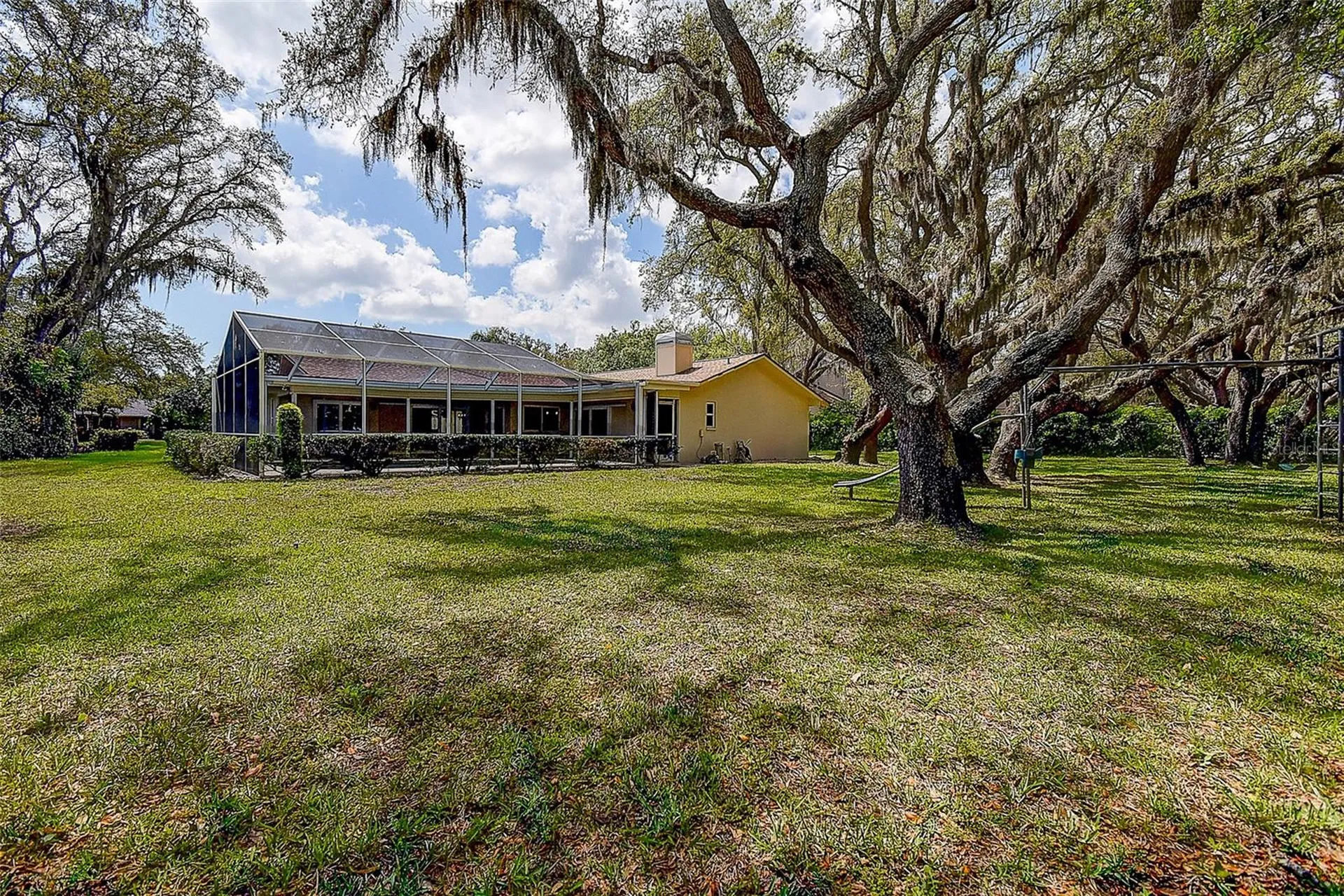 2840 Pheasant Run Clearwater FL 33759
