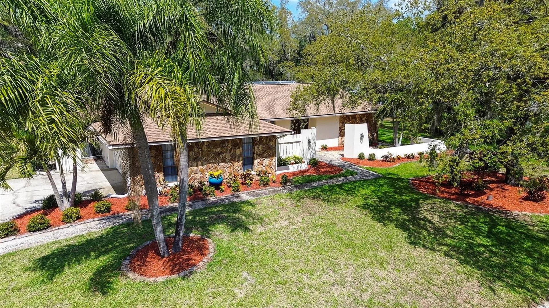 2840 Pheasant Run Clearwater FL 33759