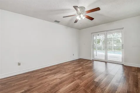 2840 Pheasant Run Clearwater FL 33759