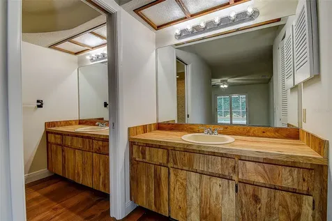 2840 Pheasant Run Clearwater FL 33759