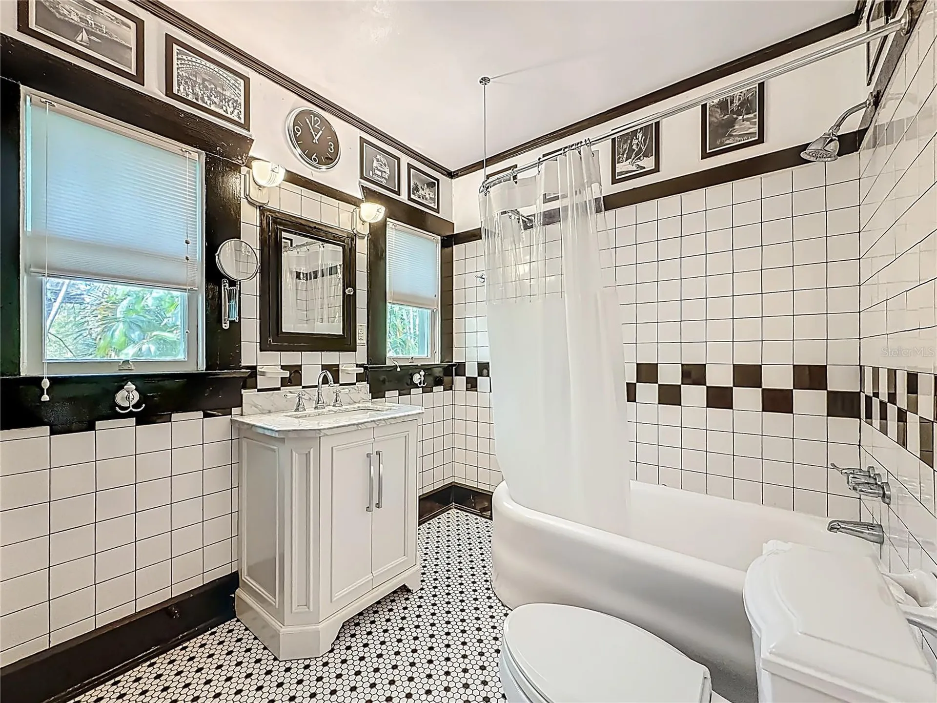 315 8th Avenue NE St Petersburg FL 33701