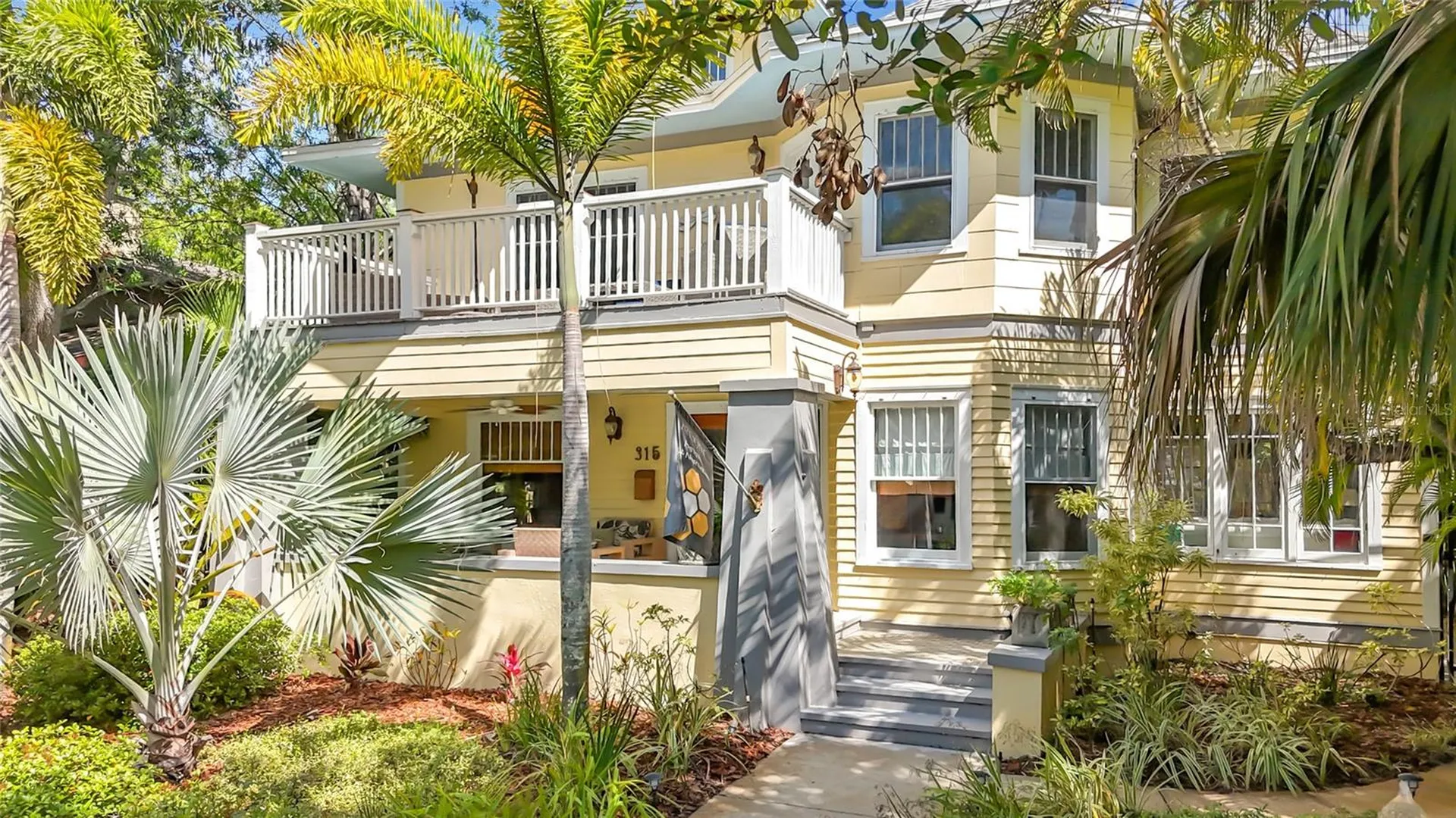 315 8th Avenue NE St Petersburg FL 33701