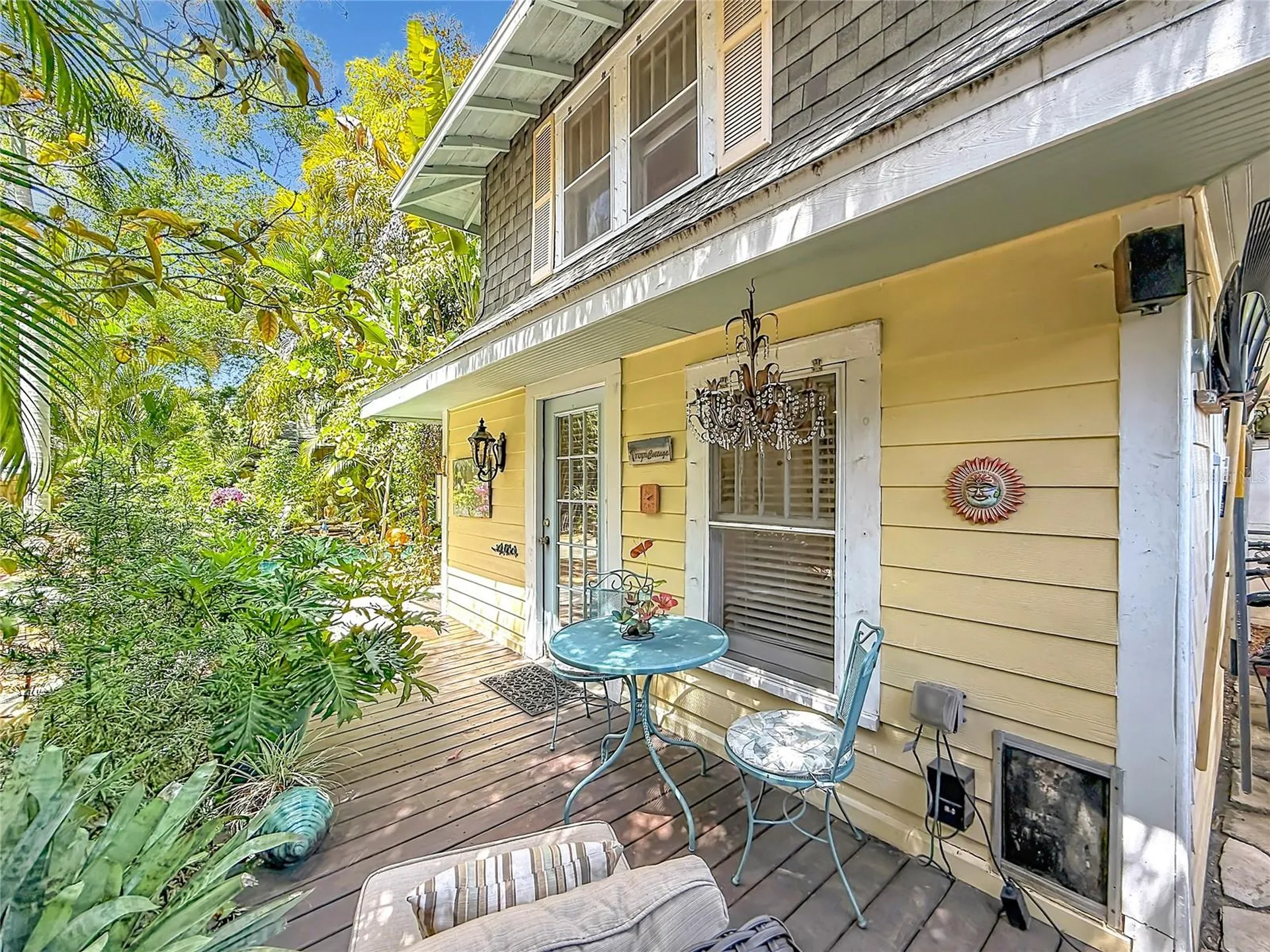 315 8th Avenue NE St Petersburg FL 33701