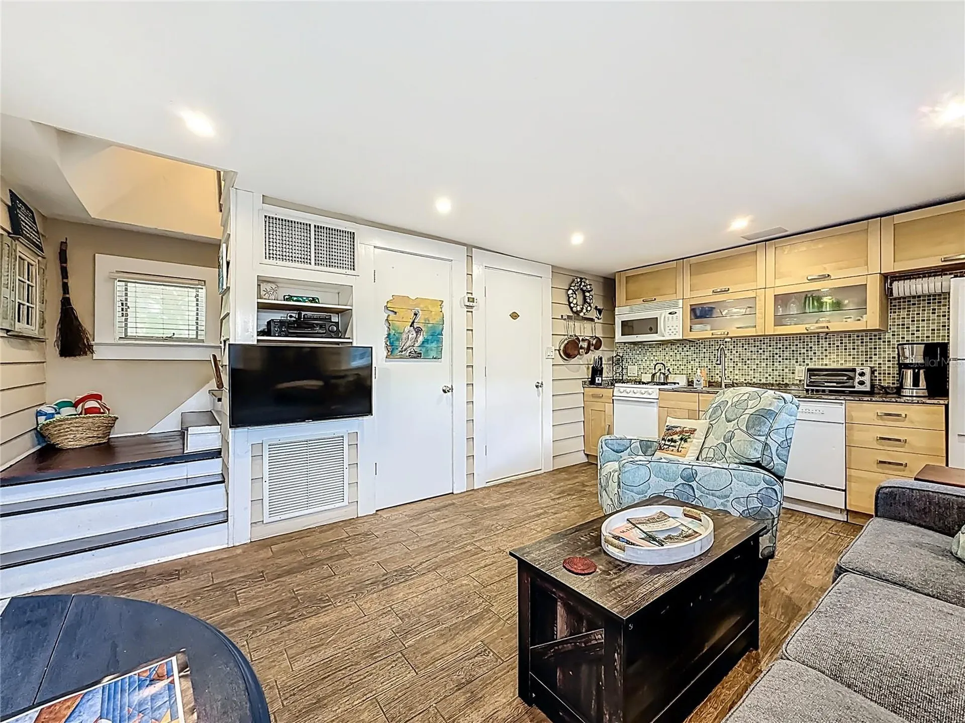 315 8th Avenue NE St Petersburg FL 33701
