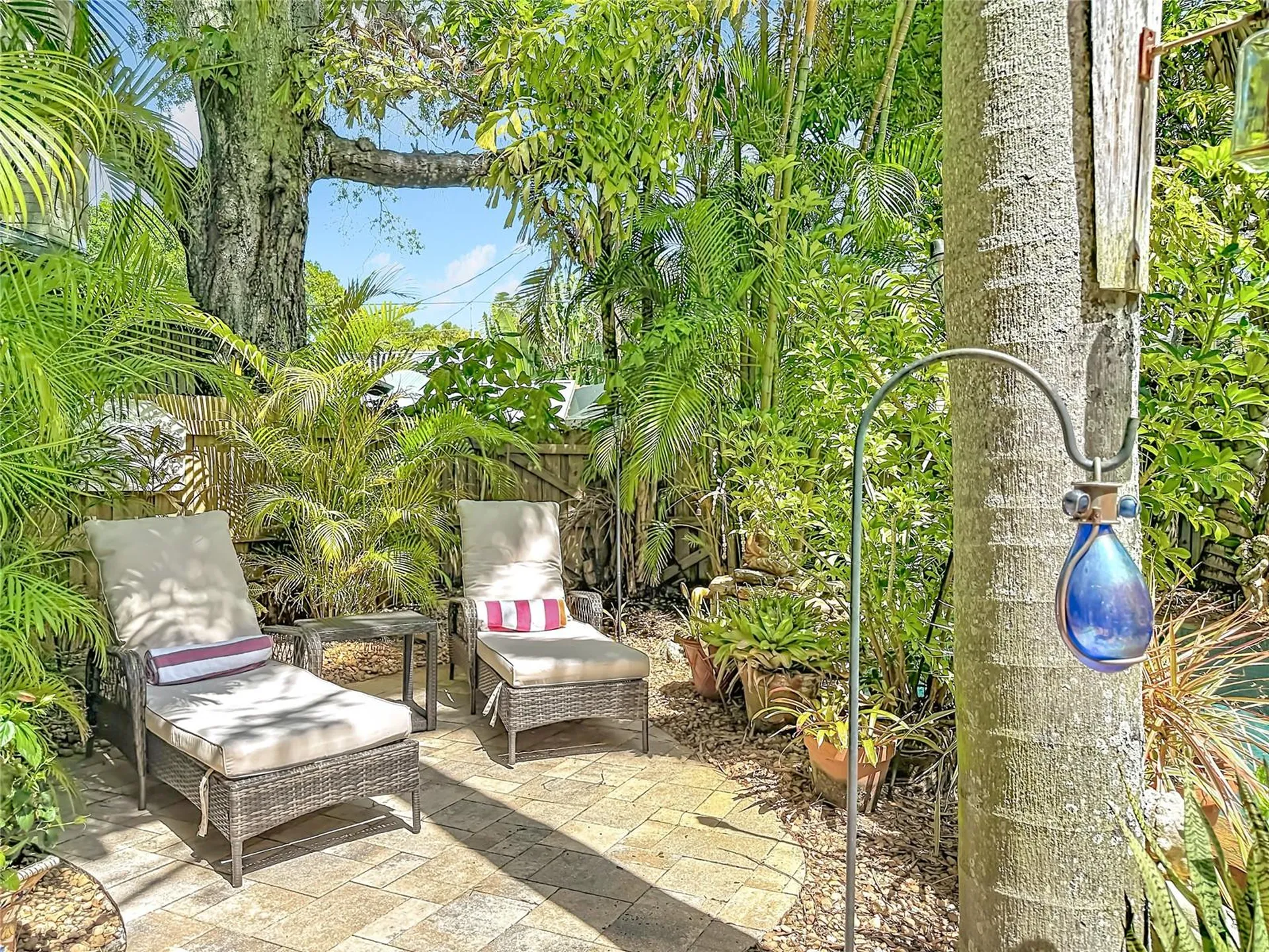 315 8th Avenue NE St Petersburg FL 33701
