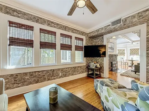 315 8th Avenue NE St Petersburg FL 33701