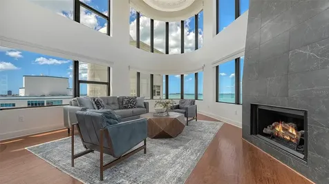 128 Golden Gate Point Sarasota FL 34236