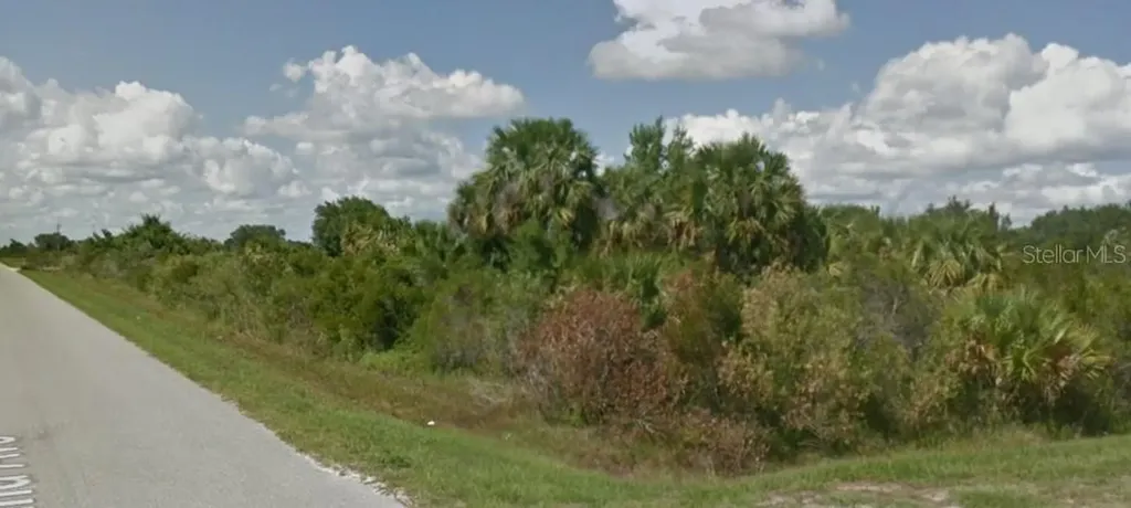 19218 NW 286th Street Okeechobee FL 34972