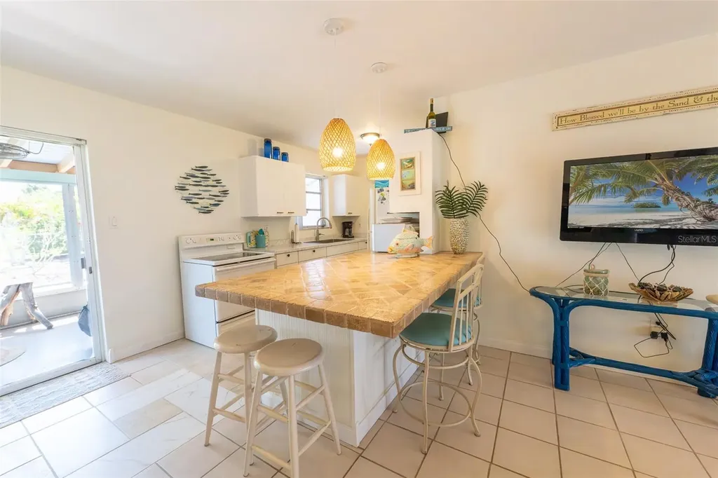 22481 Hernando Avenue Port Charlotte FL 33952