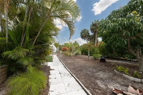 22481 Hernando Avenue Port Charlotte FL 33952