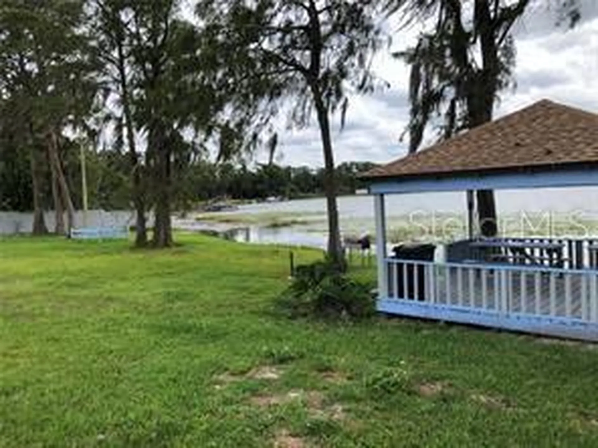 915 W Oak Ridge Road Orlando FL 32809
