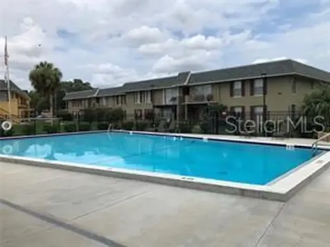 915 W Oak Ridge Road Orlando FL 32809