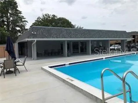 915 W Oak Ridge Road Orlando FL 32809