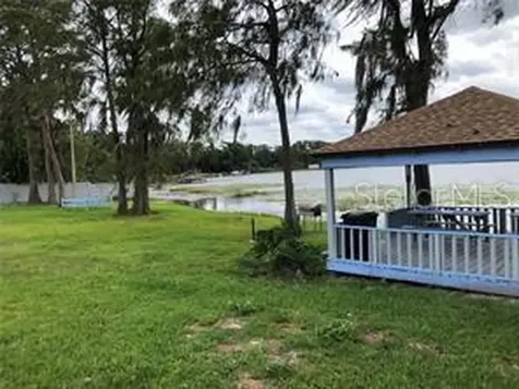 915 W Oak Ridge Road Orlando FL 32809