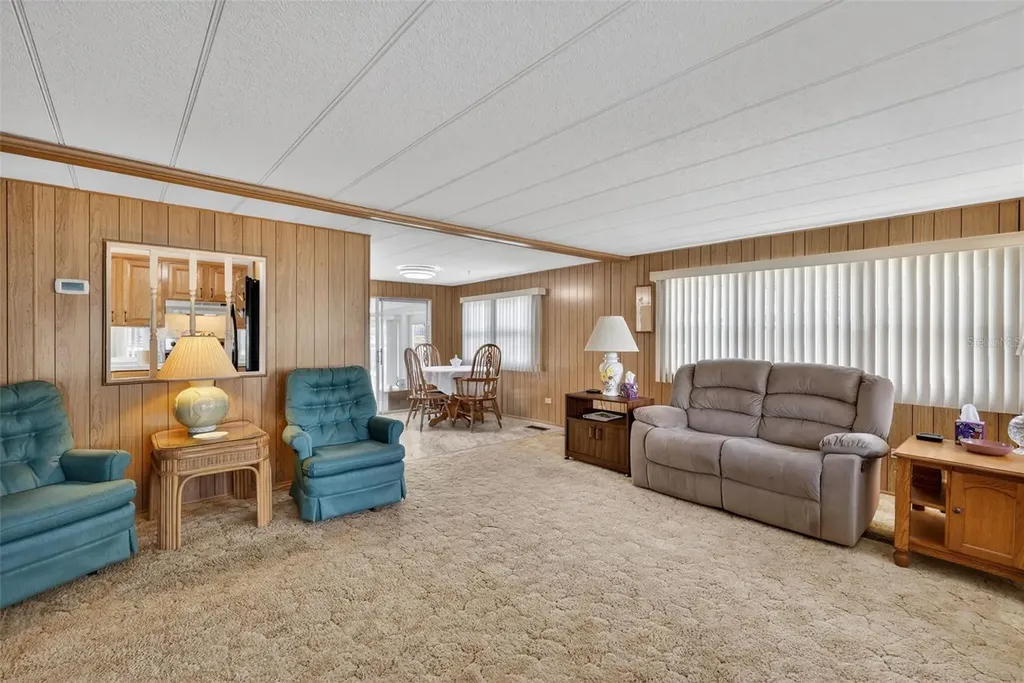 31701 Kelly Circle Tavares FL 32778
