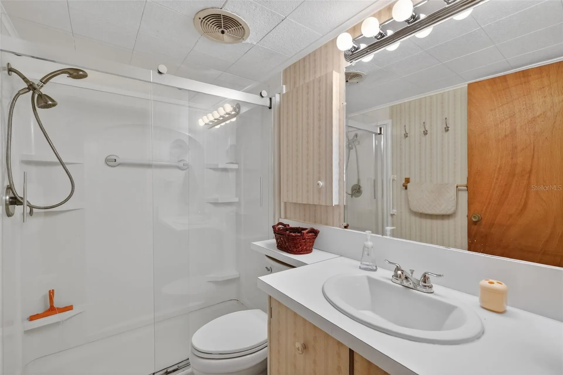 31701 Kelly Circle Tavares FL 32778