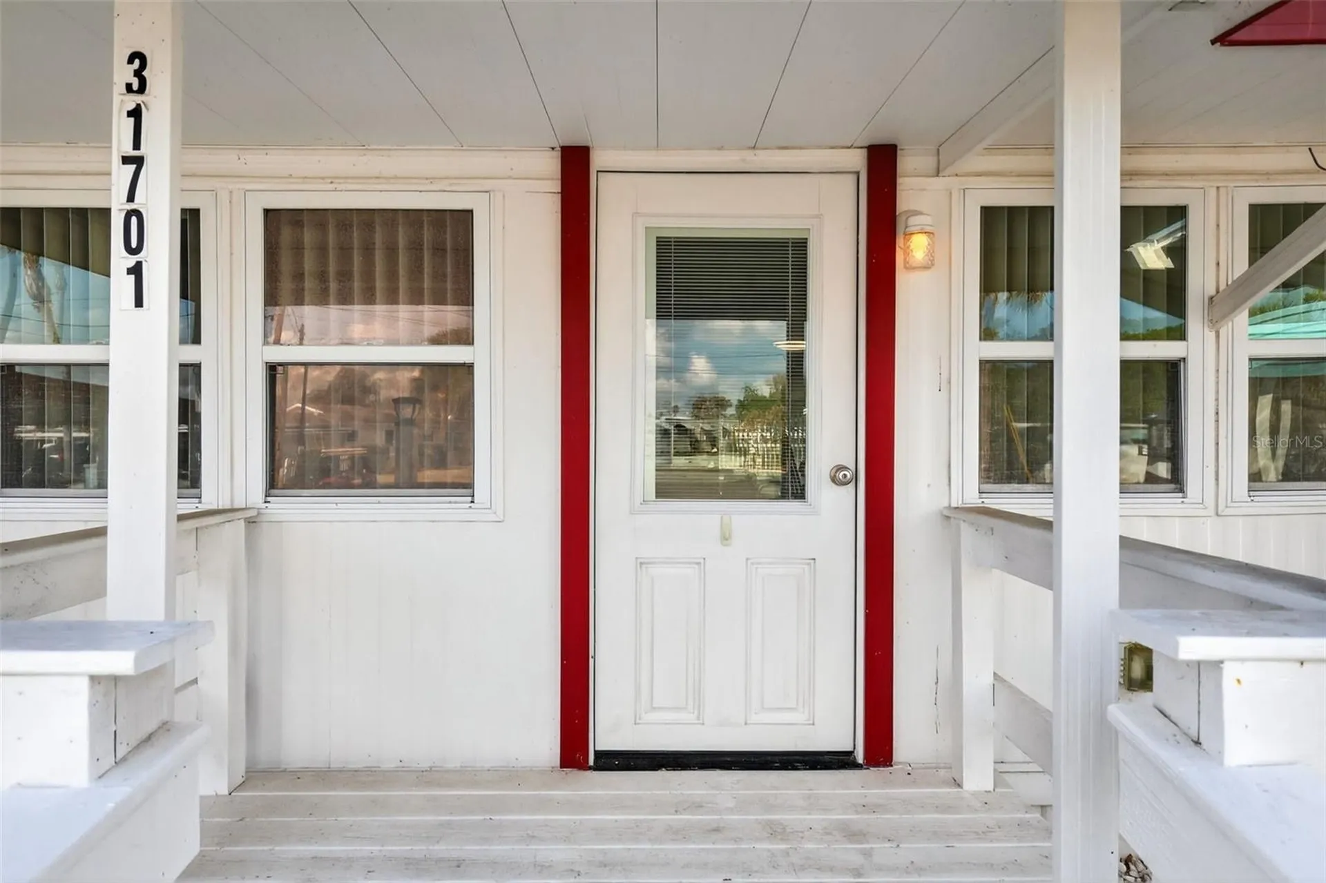 31701 Kelly Circle Tavares FL 32778