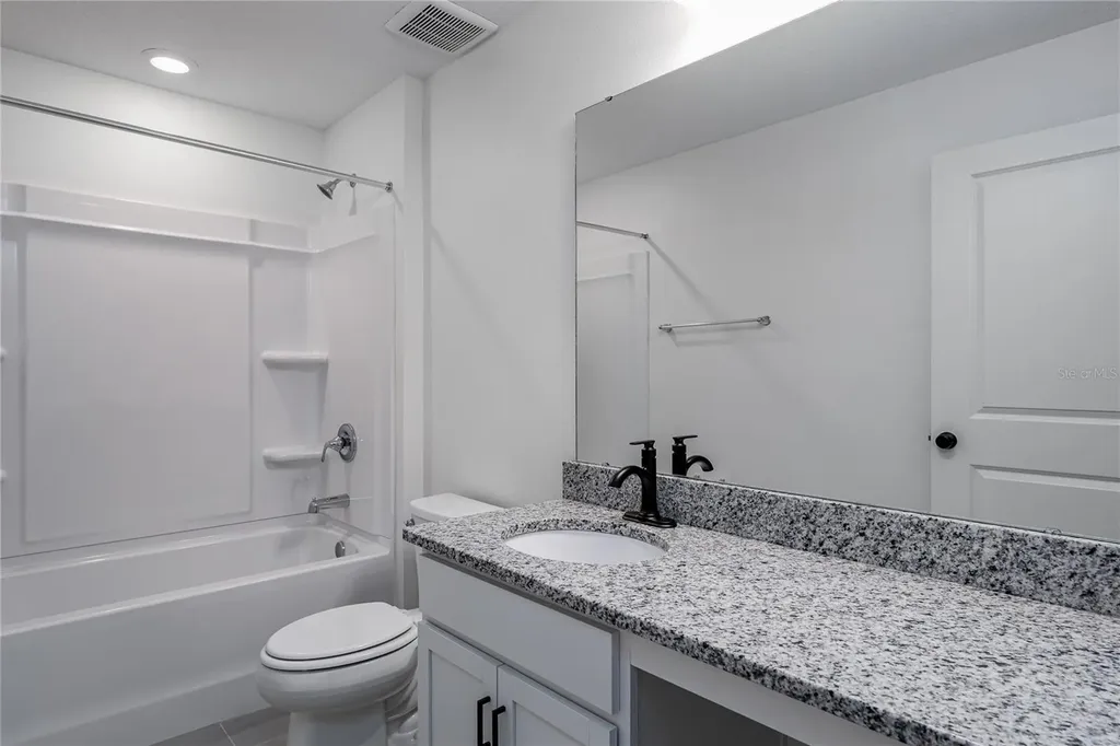 10468 Wet Marsh Cove Parrish FL 34219