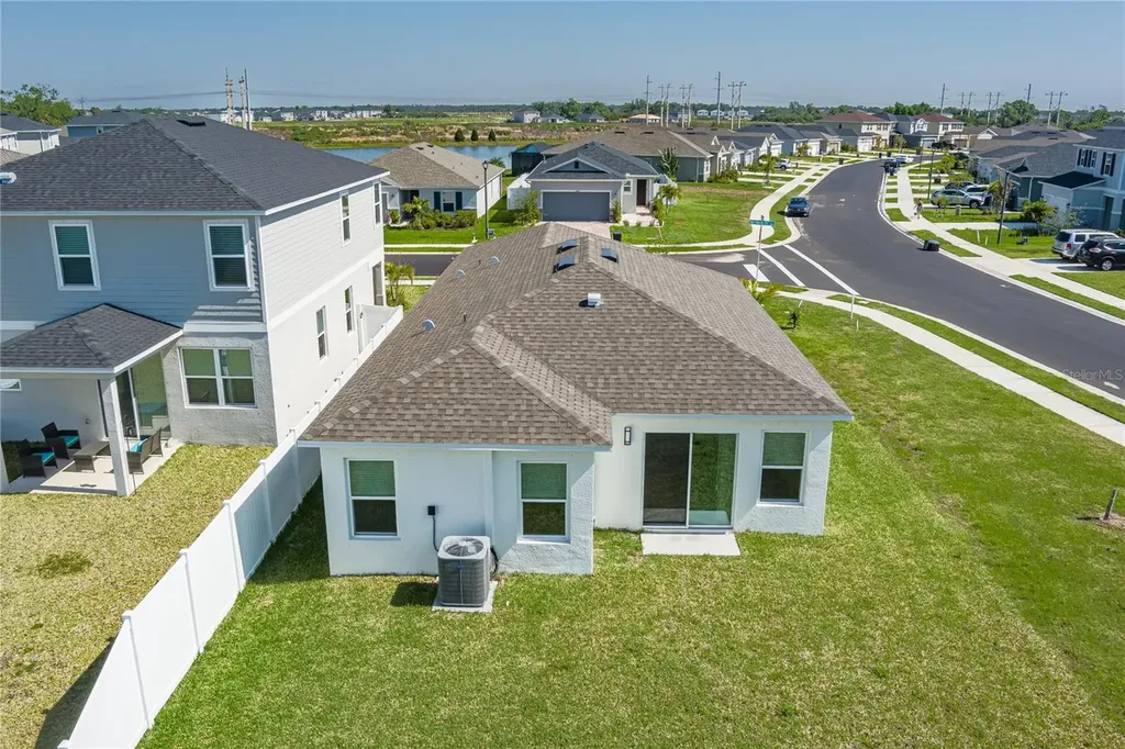 10468 Wet Marsh Cove Parrish FL 34219