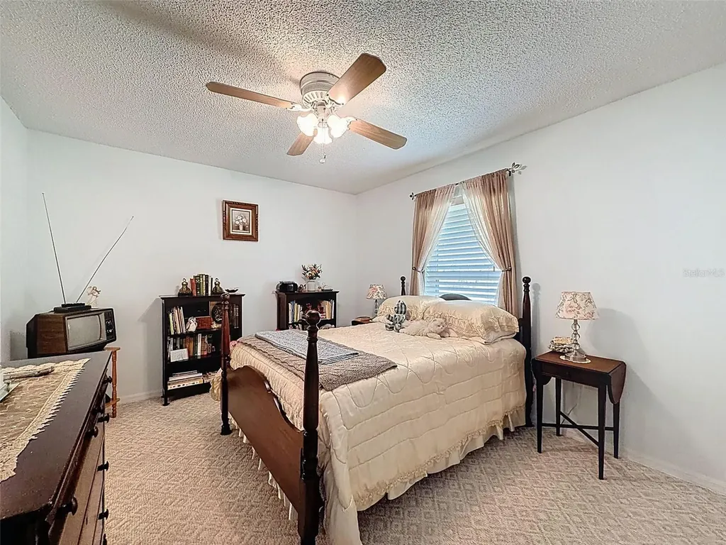 4221 Neff Lake Road Brooksville FL 34601