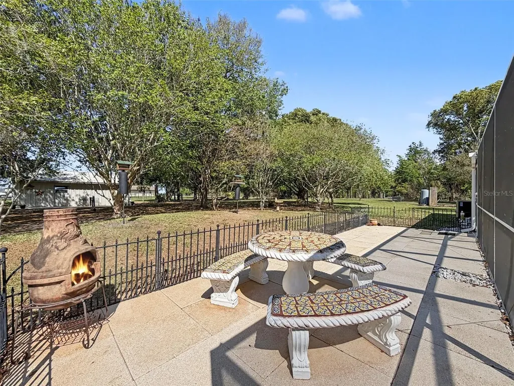 4221 Neff Lake Road Brooksville FL 34601