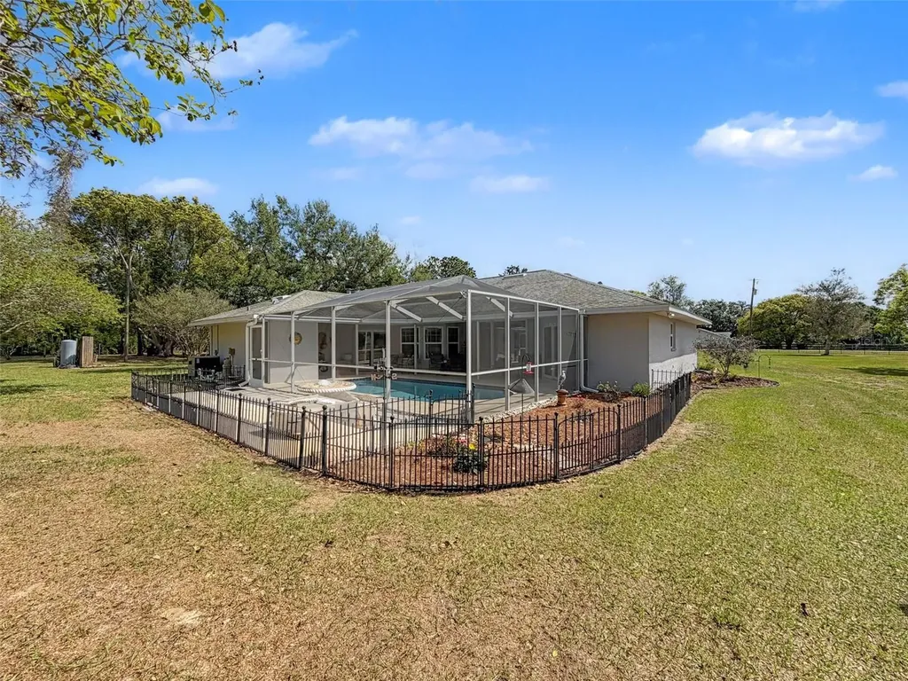 4221 Neff Lake Road Brooksville FL 34601