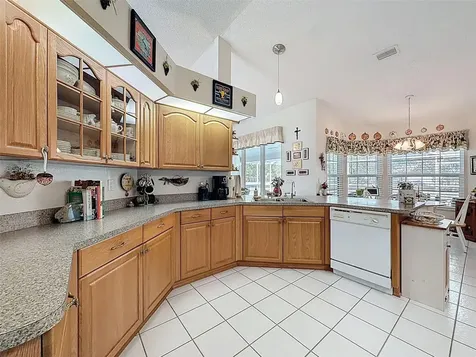 4221 Neff Lake Road Brooksville FL 34601
